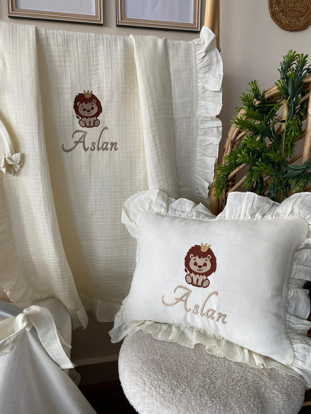Aslan Temalı Müslin Hastane Çıkışı Seti