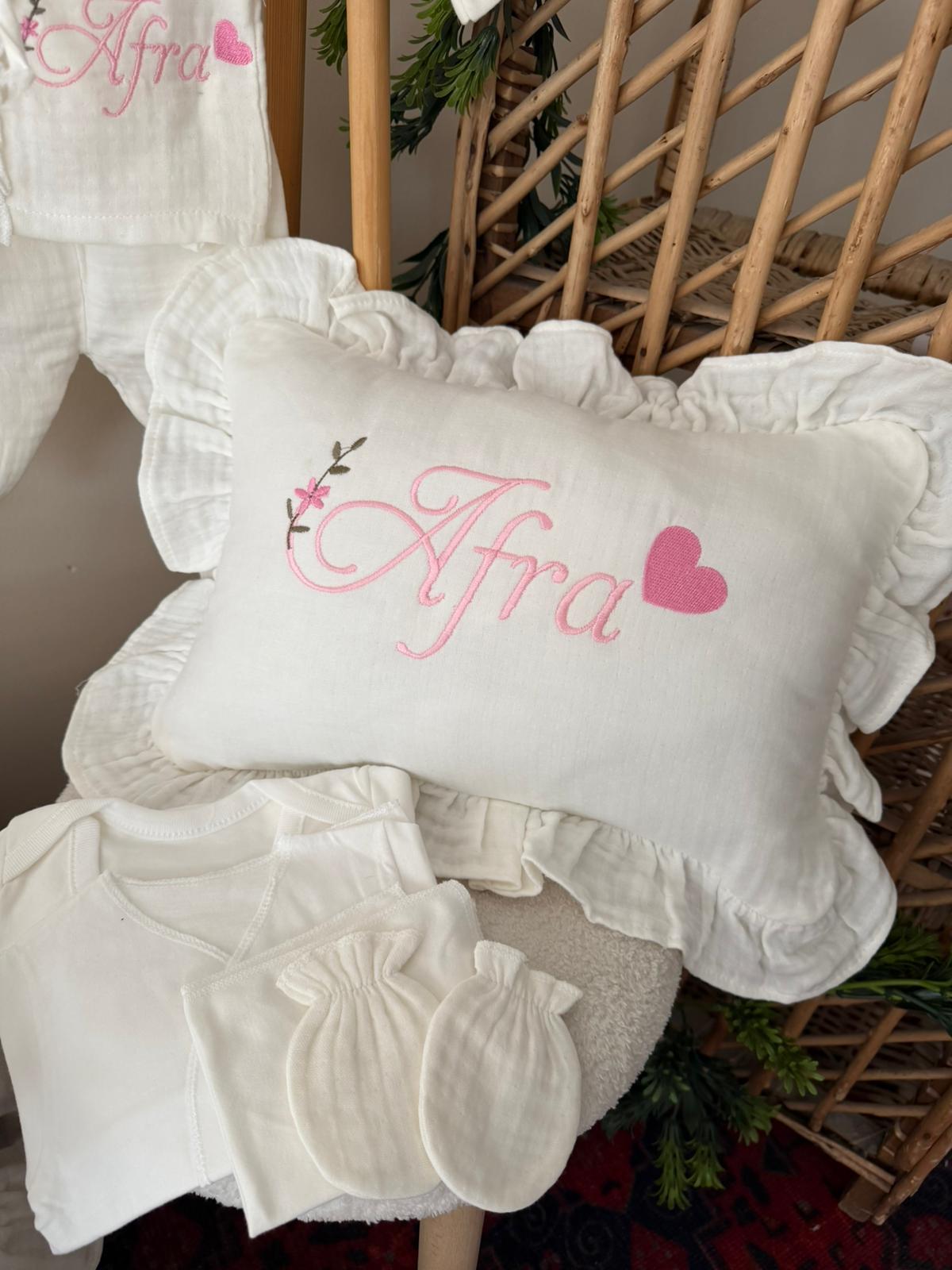 12 Parça Dolu Dolu Yenidoğan Hastane Çıkışı Seti Nakışlı