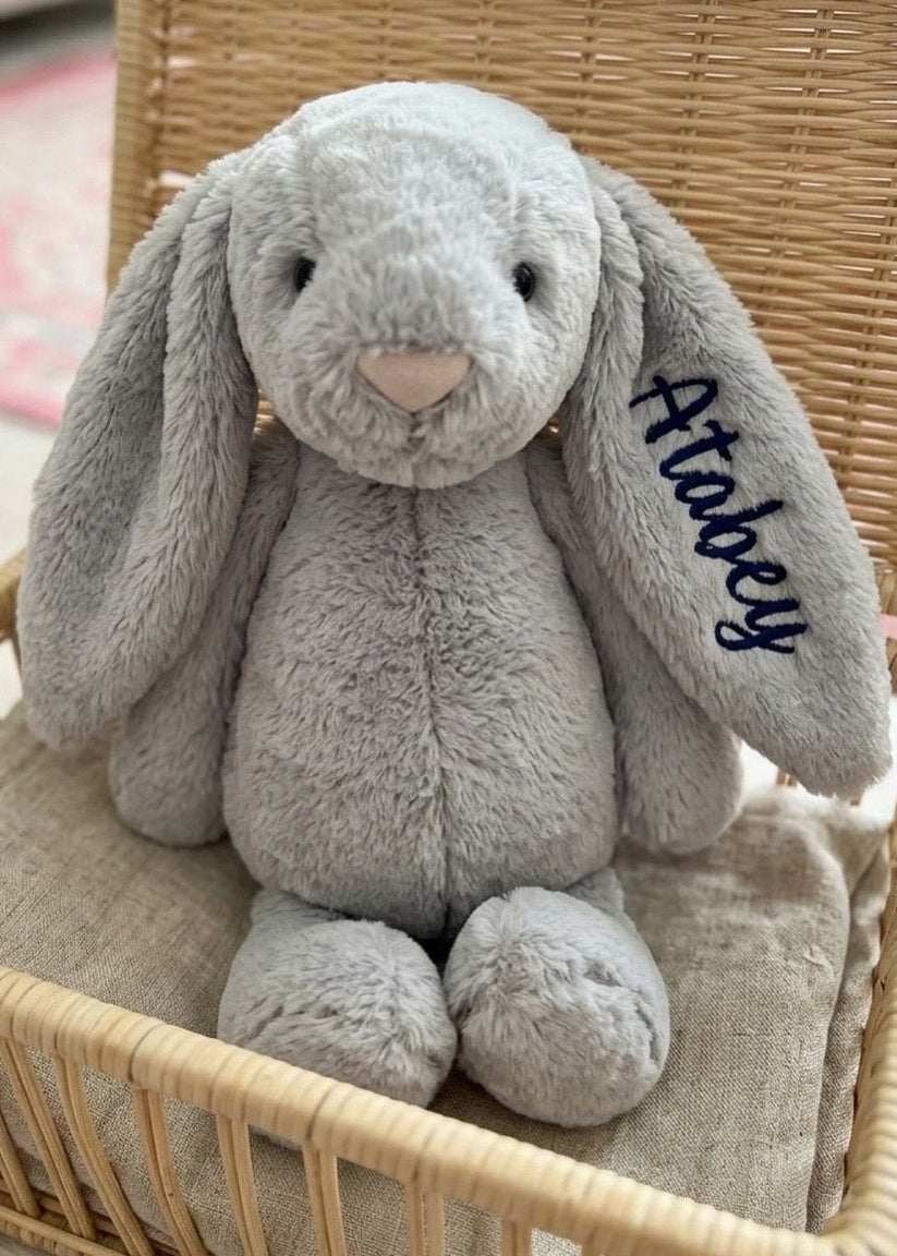 İsme Özel Nakışlı Peluş Tavşan 🧸🤍